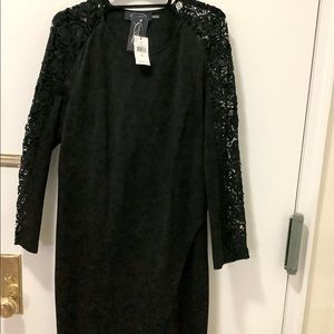 Magaschoni Size 16 black stretch dress, cut out lace sleeves